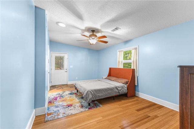 6567 Tahiti Way, Flowery Branch, GA 30542