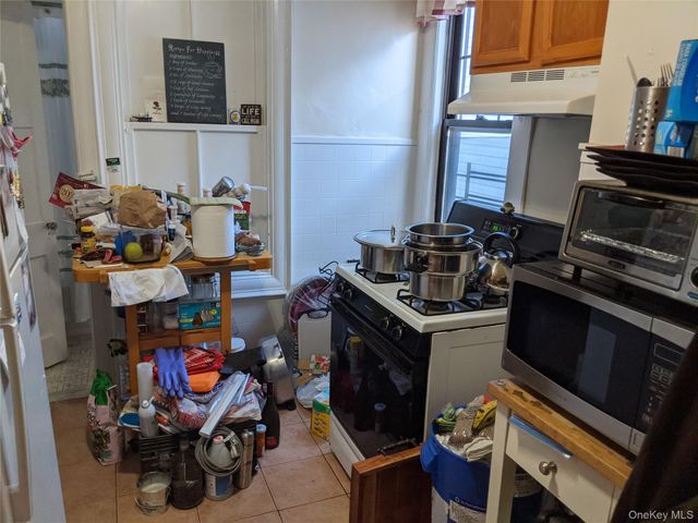 81 McKinley Avenue, Brooklyn, NY 11208