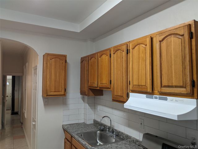 81 McKinley Avenue, Brooklyn, NY 11208