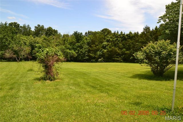 4350 Silver Springs Road, De Soto, MO 63628