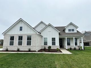407 Schroer Dr, Murfreesboro, TN 37128