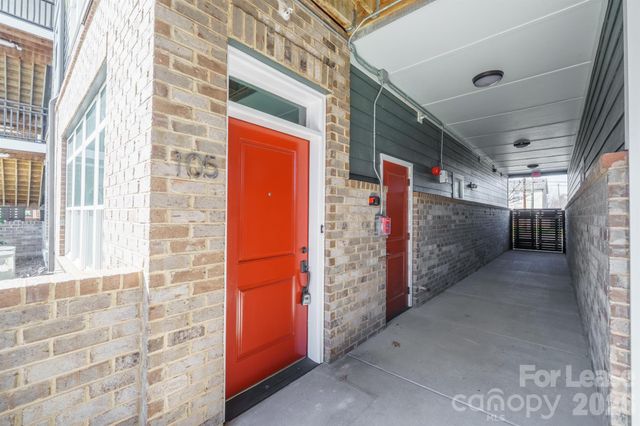 935 Mcalway Road, Charlotte, NC 28211