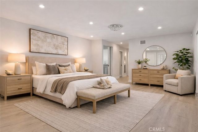 20500 Blairmoore Street, Chatsworth, CA 91311