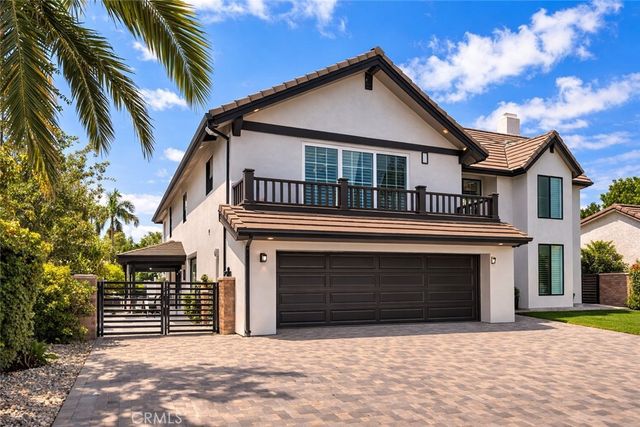 20500 Blairmoore Street, Chatsworth, CA 91311