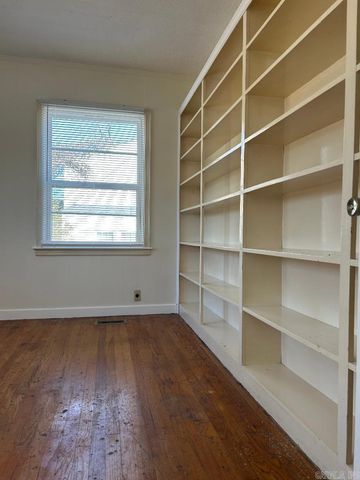 611 N Maple Street, Searcy, AR 72143