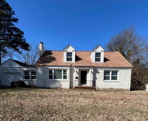 611 N Maple Street, Searcy, AR 72143