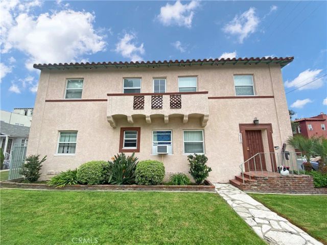 2200 W Chestnut, Long Beach, CA 90806