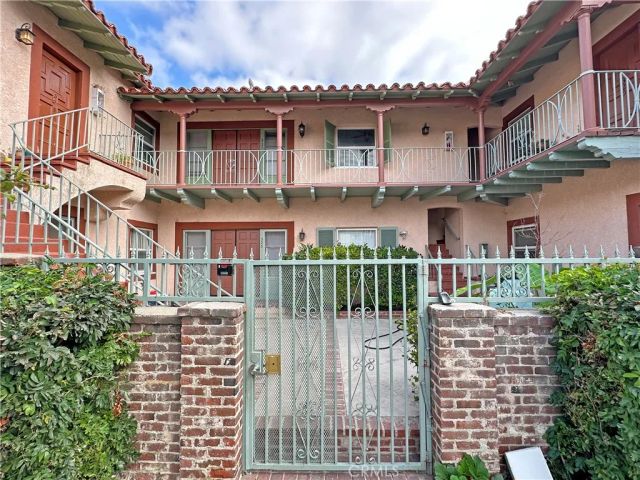 2200 W Chestnut, Long Beach, CA 90806