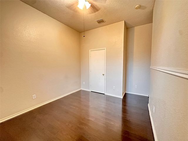 3531 Tamarack Drive, Grand Prairie, TX 75052