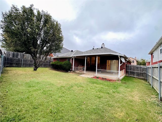 3531 Tamarack Drive, Grand Prairie, TX 75052