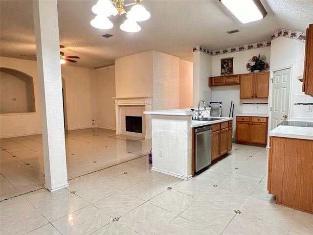 3531 Tamarack Drive, Grand Prairie, TX 75052