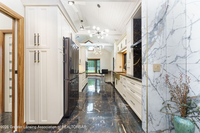 2061 N Williamston Road, Williamston, MI 48895