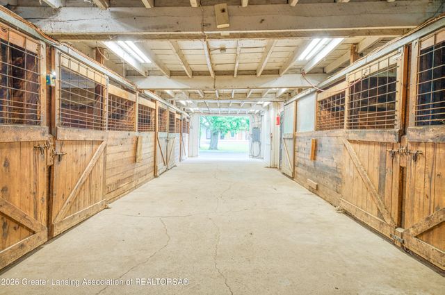 2061 N Williamston Road, Williamston, MI 48895