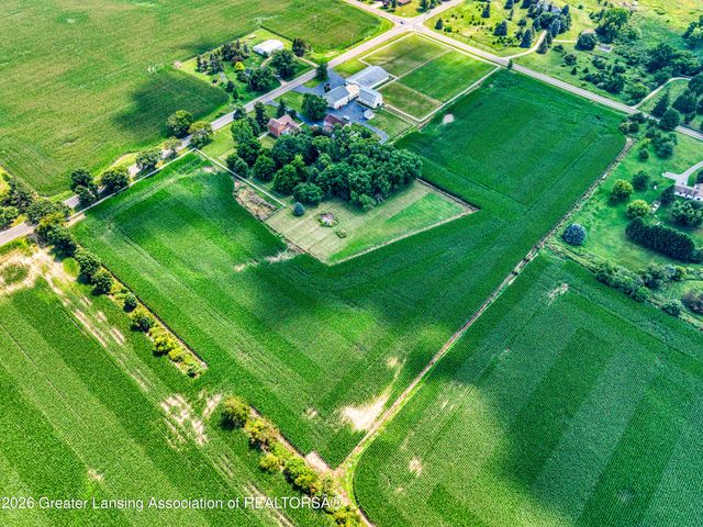 2061 N Williamston Road, Williamston, MI 48895