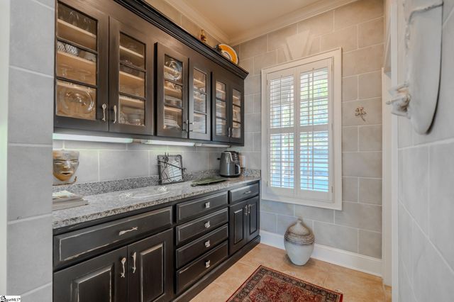 33 Southview Ledge Road, Landrum, SC 29356