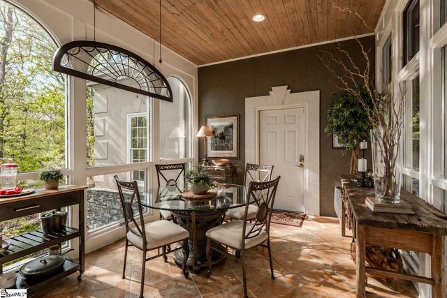 33 Southview Ledge Road, Landrum, SC 29356