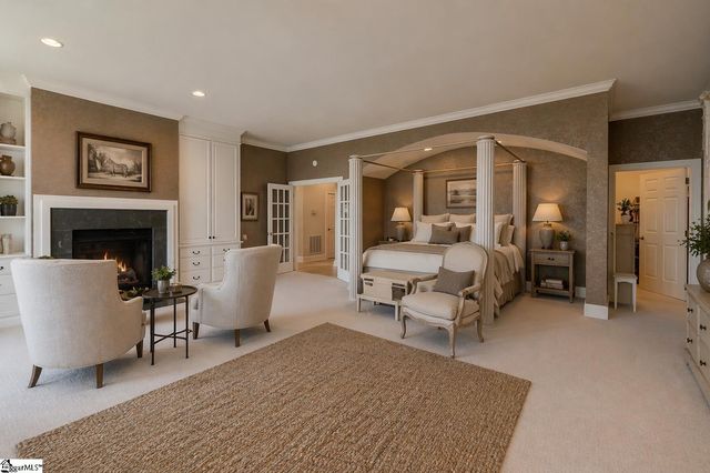 33 Southview Ledge Road, Landrum, SC 29356