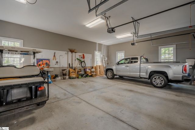 33 Southview Ledge Road, Landrum, SC 29356