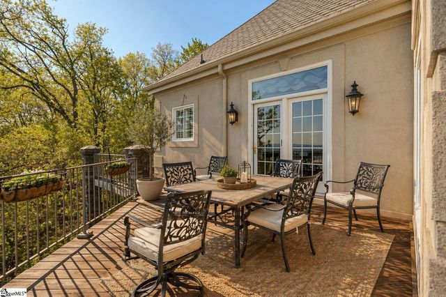 33 Southview Ledge Road, Landrum, SC 29356