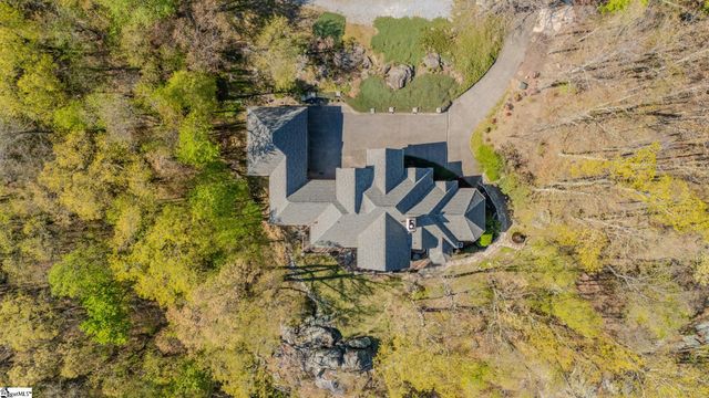 33 Southview Ledge Road, Landrum, SC 29356