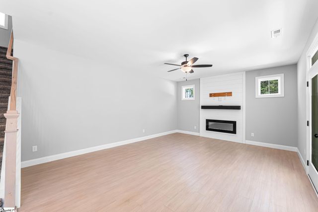 237 Black Road, Simpsonville, SC 29680