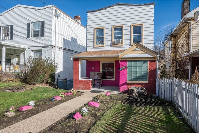 929 Woodbourne Ave, Brookline, PA 15226