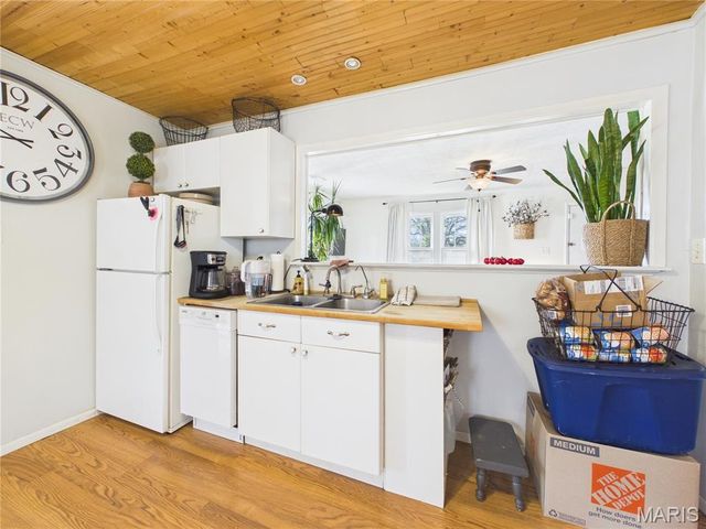 949 W Harper Street, Poplar Bluff, MO 63901