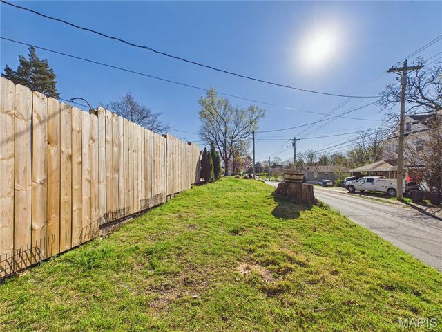 949 W Harper Street, Poplar Bluff, MO 63901