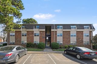 501 Jones Ferry Road Unit J9, Carrboro, NC 27510