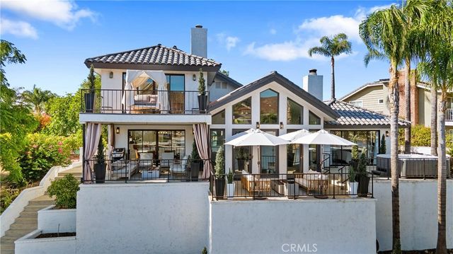 30310 White Wake, Canyon Lake, CA 92587