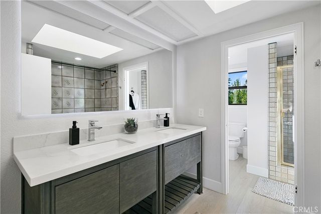 30310 White Wake, Canyon Lake, CA 92587