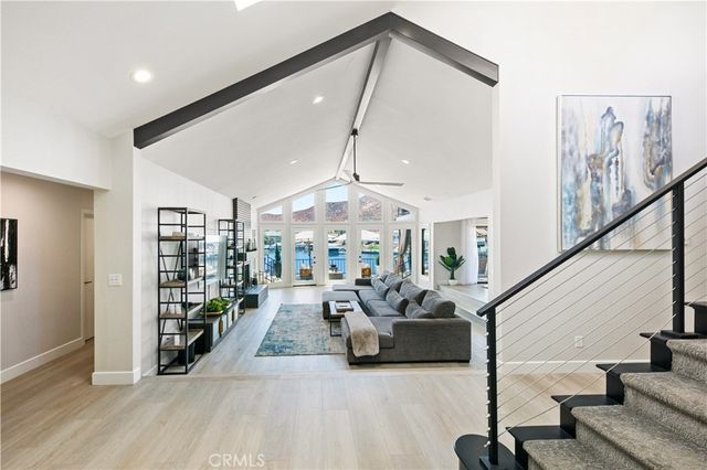 30310 White Wake, Canyon Lake, CA 92587