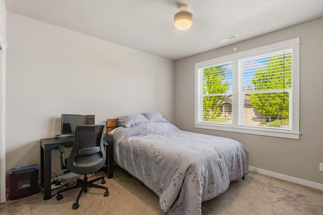 63247 NW Rossby Street, Bend, OR 97703