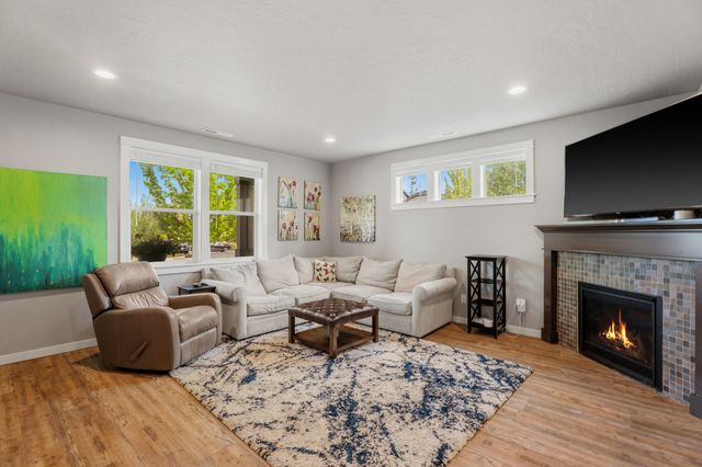63247 NW Rossby Street, Bend, OR 97703