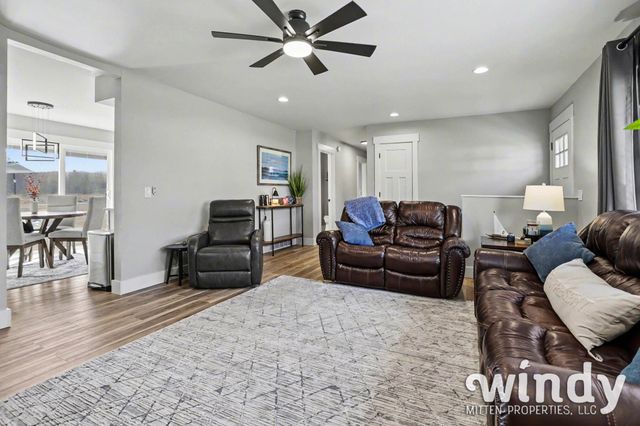7226 Little Paw Paw Lake Road, Coloma Twp, MI 49038
