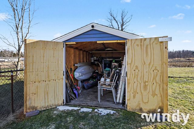 7226 Little Paw Paw Lake Road, Coloma Twp, MI 49038