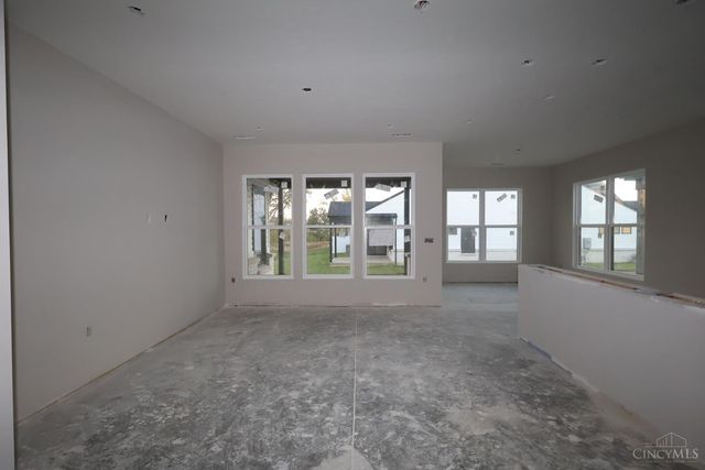 3976 Olinger Lane, Fairfield Twp, OH 45011