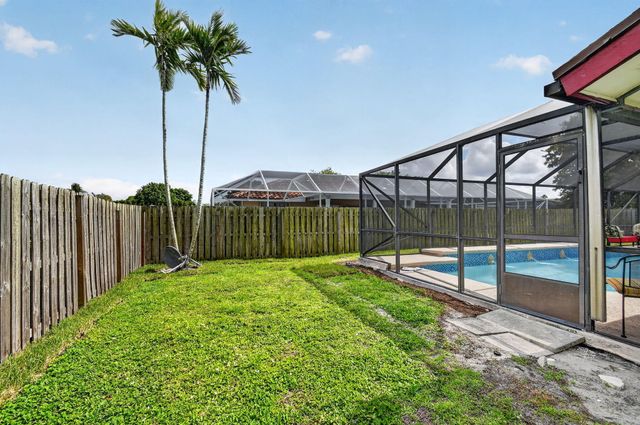 12260 Old Country Road S, Wellington, FL 33414