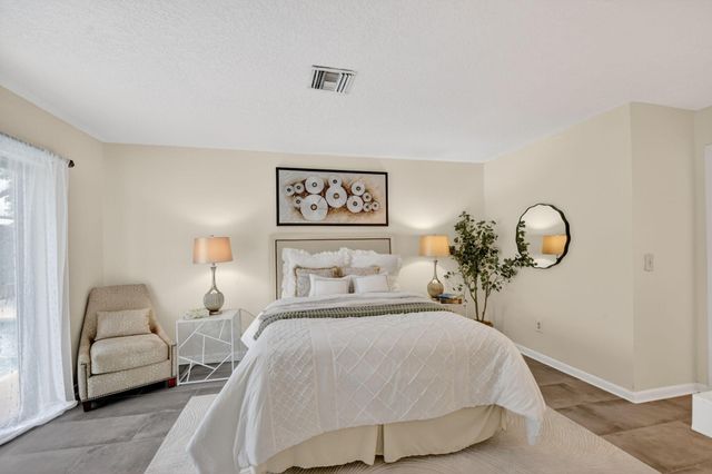 12260 Old Country Road S, Wellington, FL 33414