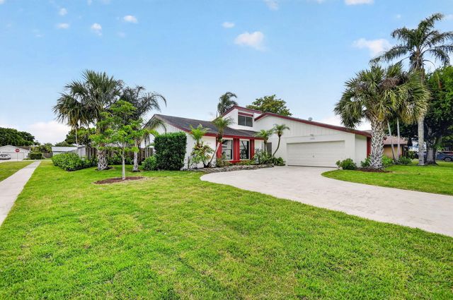 12260 Old Country Road S, Wellington, FL 33414