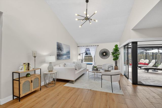 12260 Old Country Road S, Wellington, FL 33414