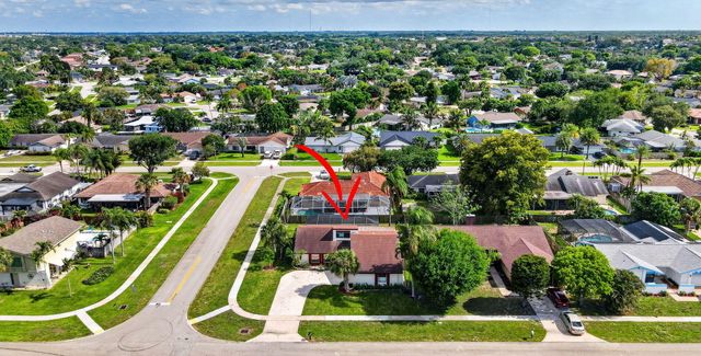 12260 Old Country Road S, Wellington, FL 33414