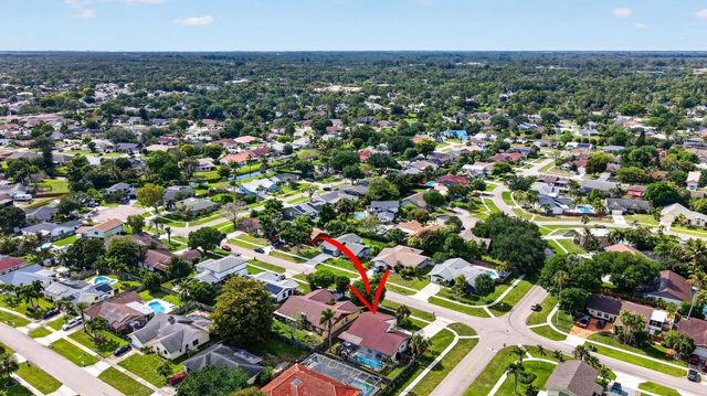 12260 Old Country Road S, Wellington, FL 33414