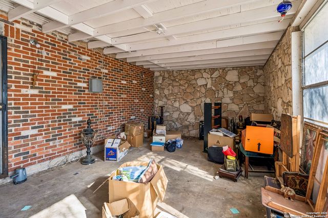 4035 Parkway, San Antonio, TX 78228