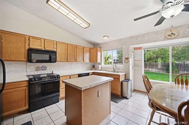5677 S Jericho Way, Centennial, CO 80015