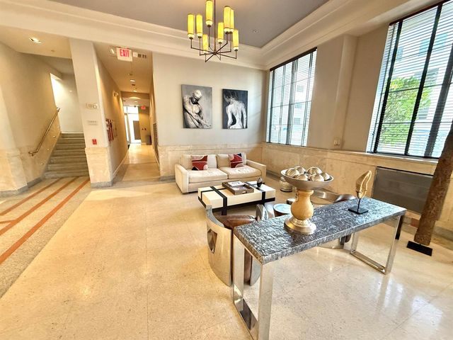 435 21st Street 308, Miami Beach, FL 33139
