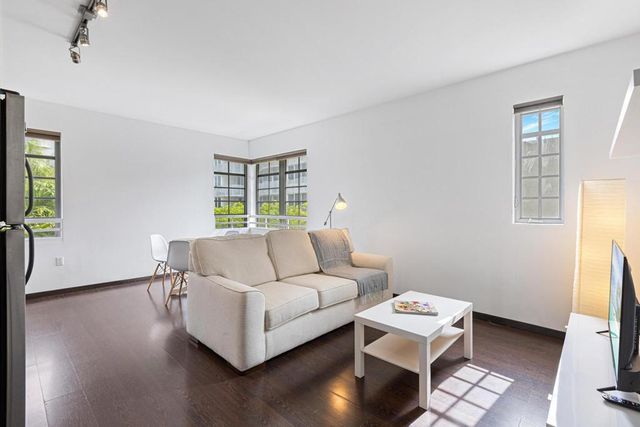 435 21st Street 308, Miami Beach, FL 33139