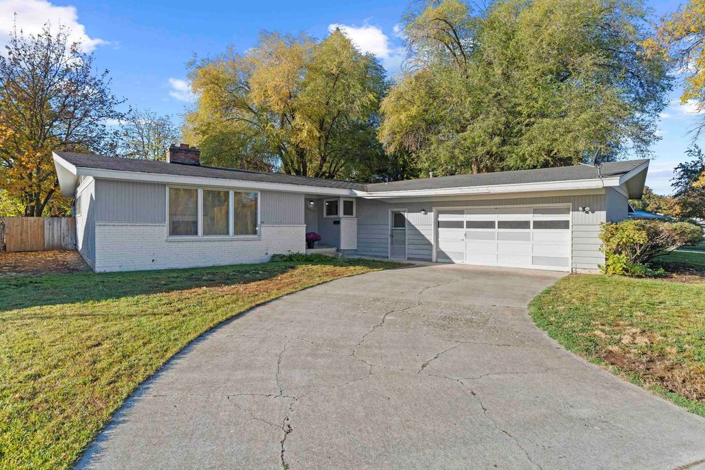 12008 E 26th Ave, Spokane Valley, WA 99206