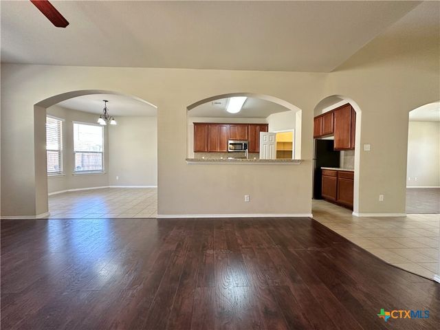 6802 Indian Hawthorne Drive, Killeen, TX 76542