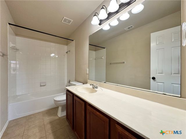 6802 Indian Hawthorne Drive, Killeen, TX 76542